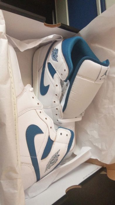 Jordan - Air Jordan 1 Mid SE