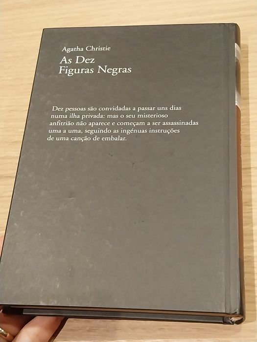 Livro capa dura | As Dez Figuras Negras | Agatha Christie