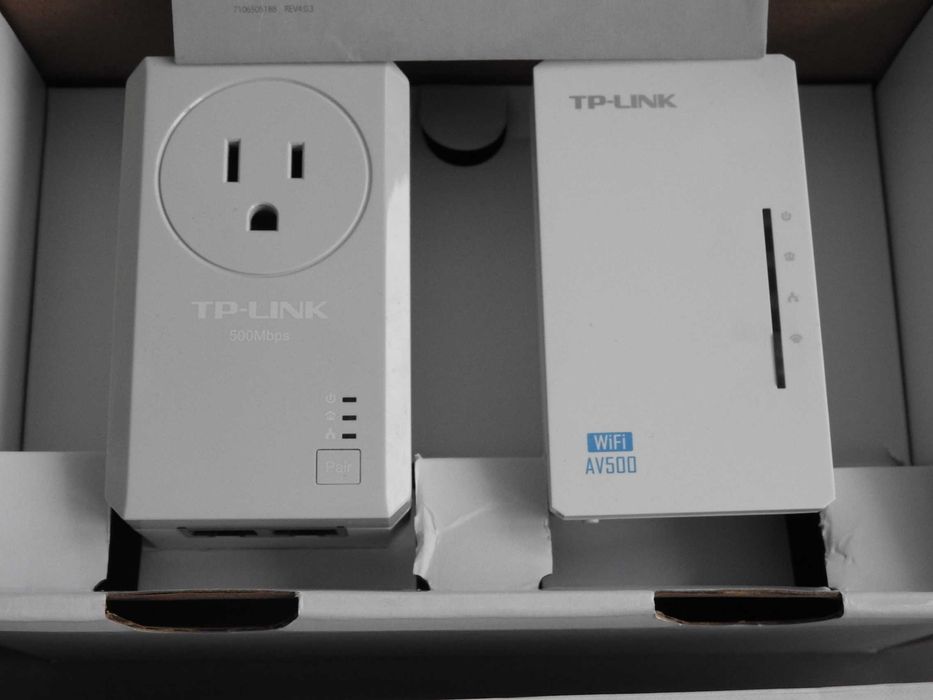 Powerline адаптер TP-LINK N300 WI-FI 2 шт 500 Мбит/с из США в коробке