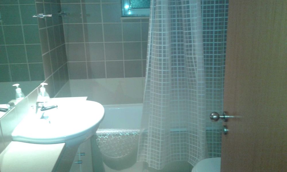 Quarto Duplo com WC Privativo | Com Recibo e Despesas