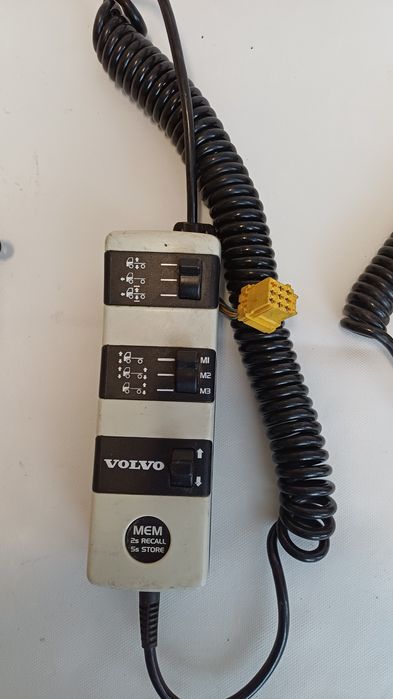 Pilot zawieszenia pneumatycznego VOLVO