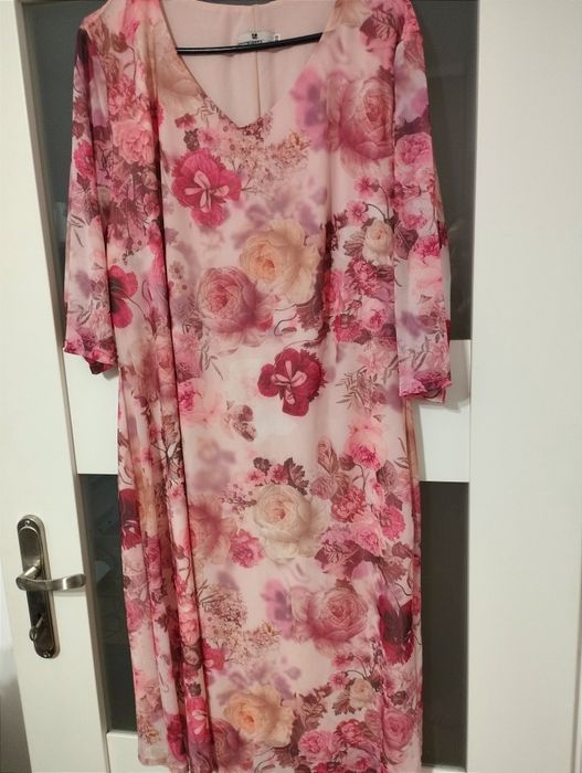 Siateczkowa sukienka rozmiar 48