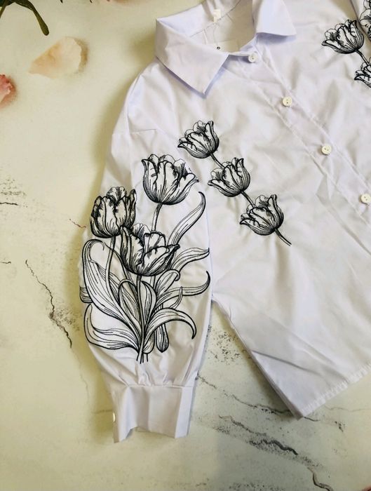 Сорочка з вишивкою для дівчат