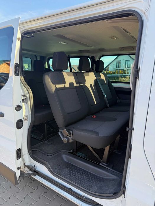 Wynajem busów 9 osobowych i dostawczych! z hakiem! WinietyAT/CZgratis