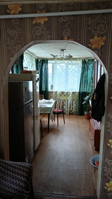 Продається просторий будинок у Фастові.