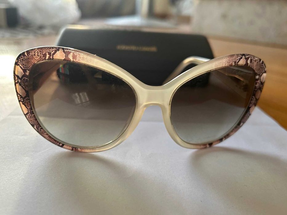 Óculos de Sol - Marca Roberto Cavalli - Mod. RC727S