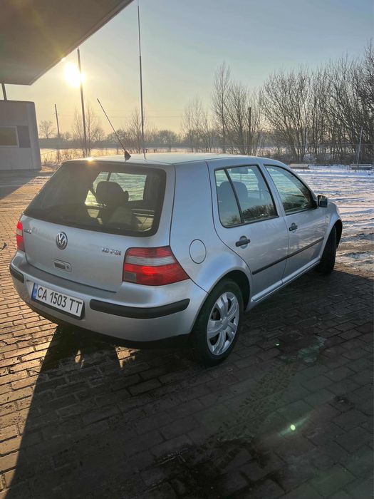 Продам Golf 4 хетчбек