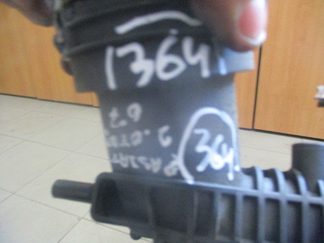 Radiador do intercooler VOLKSWAGEN Passat (3B3)