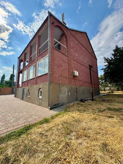 Продаю 2-поверховий будинок, Матвіївка, вул. Силікатна. Без комісії Ц5