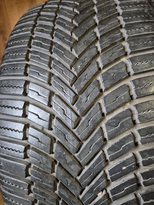 225/45/17 Bridgestone Para Całoroczne 6,5mm 2021