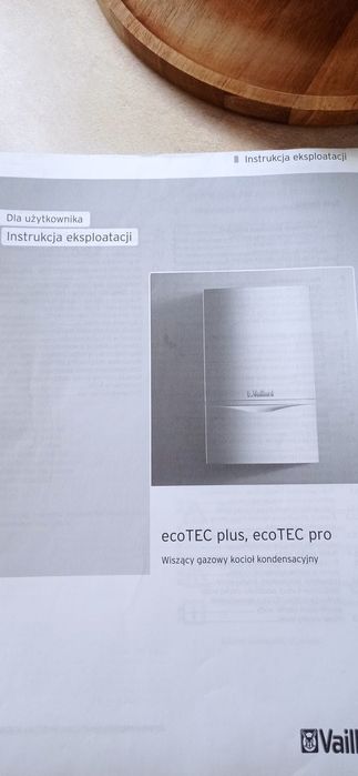 Wiszący kocioł gazowy kondensacyjny Vaillant Eco Tec Plus