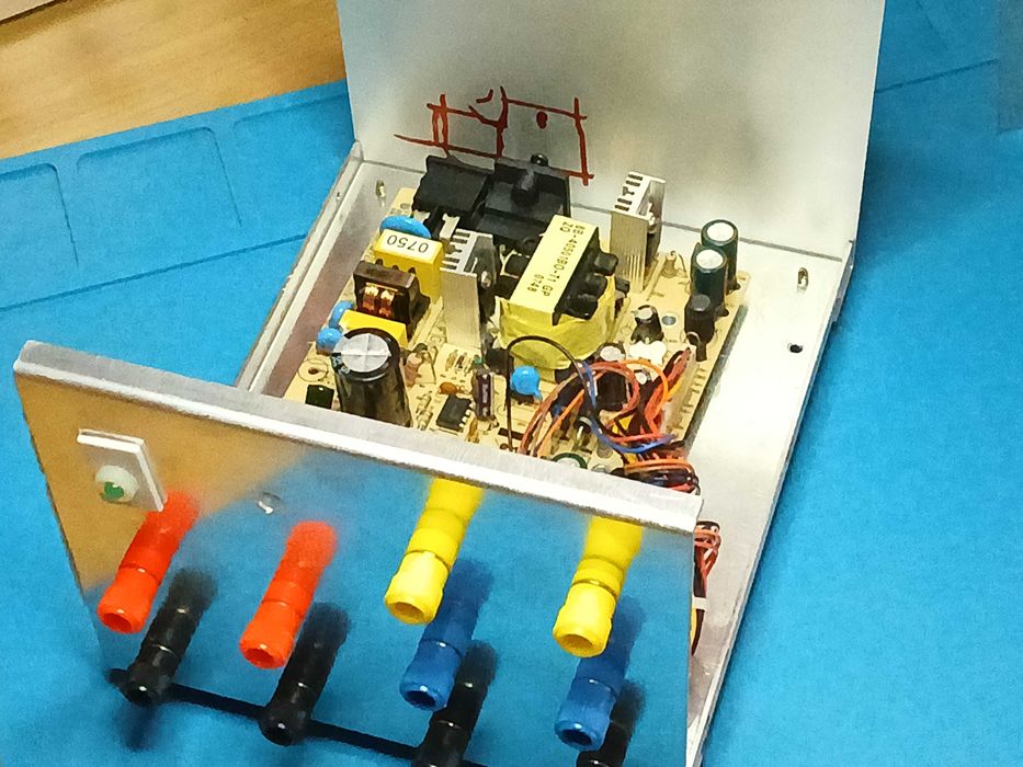 Fonte de Alimentação 5V12V 1A-4A (em "kit")