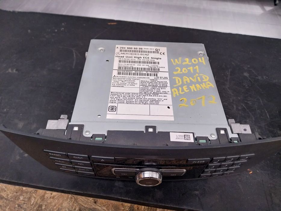 Radio Mercedes W204 ano 2011 Ref: A2049006090