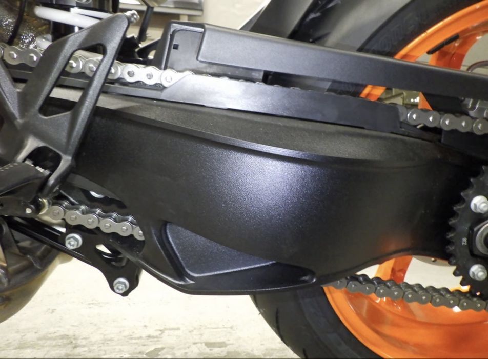 KTM 1290 Super Duke 2023 рік 2 км пробіг