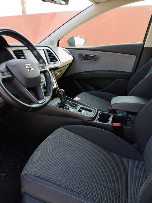 SEAT Leon — fotografia 10