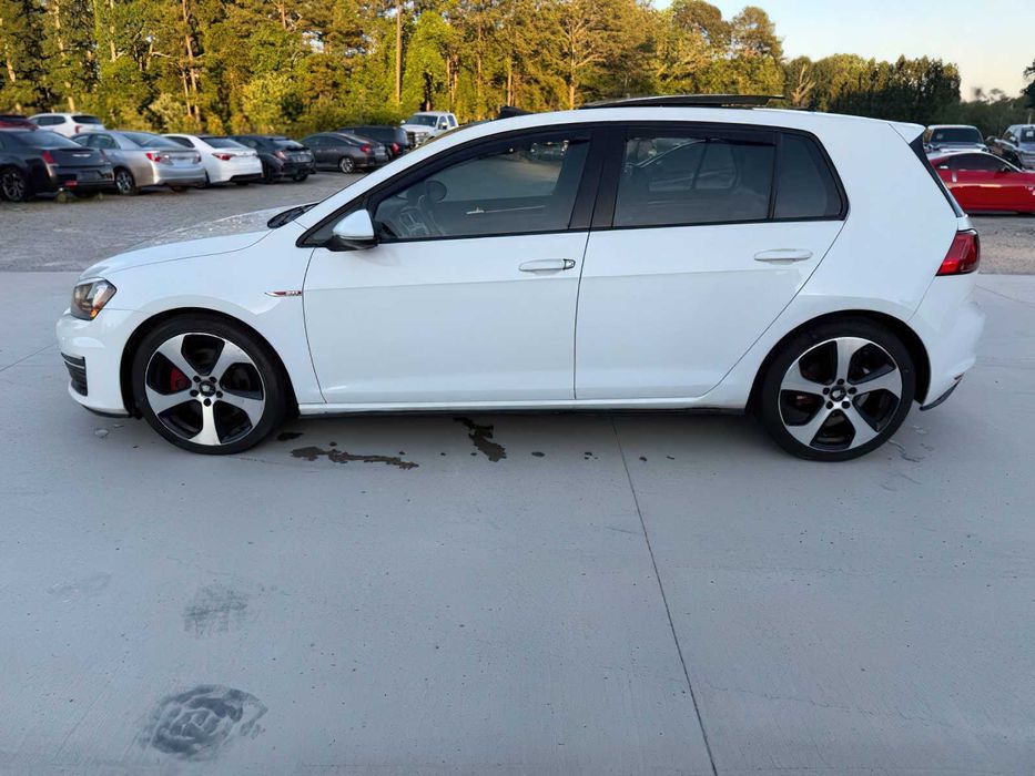 Volkswagen Golf GTI SE      2015
