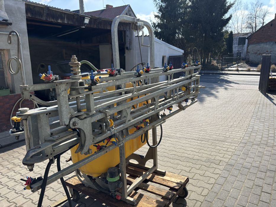 Sprzedam opryskiwacz tolmet 400 l , 12m