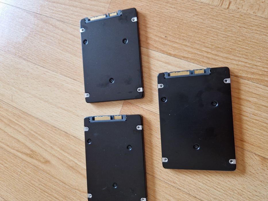 Ssd 480gb  sata3 Стан гарний Диски ссд для ноутбука або системника