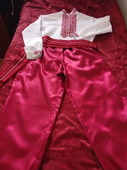 Вишиванка з Шароварами