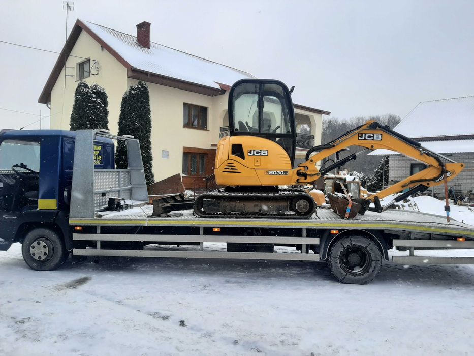 Pomoc drogowa Laweta transport maszyn Sochaczew Łowicz A2 Błonie