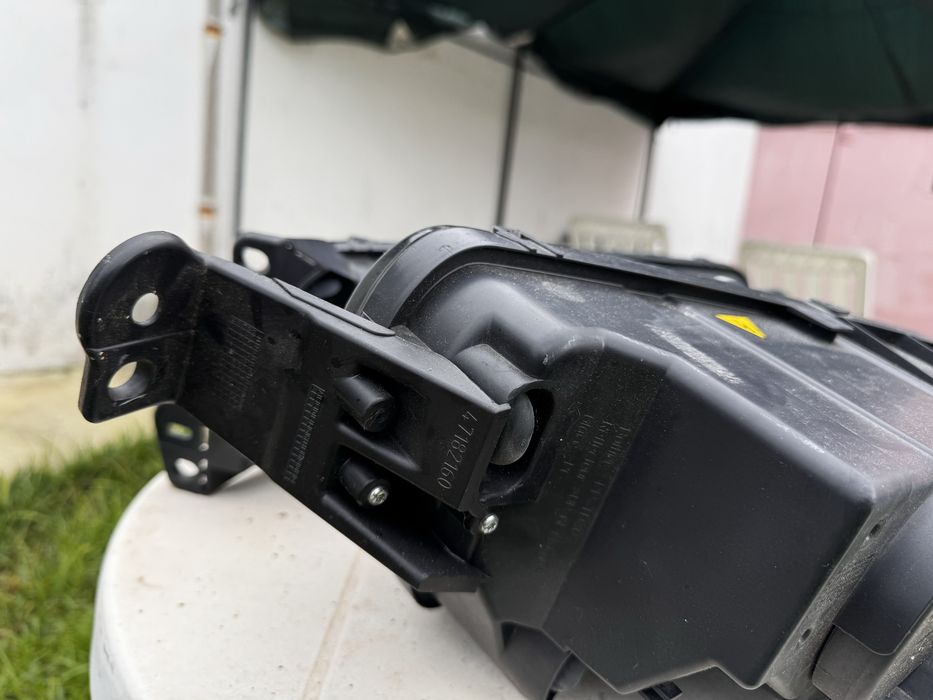 Optica xenon / Farol xenon C4 picasso