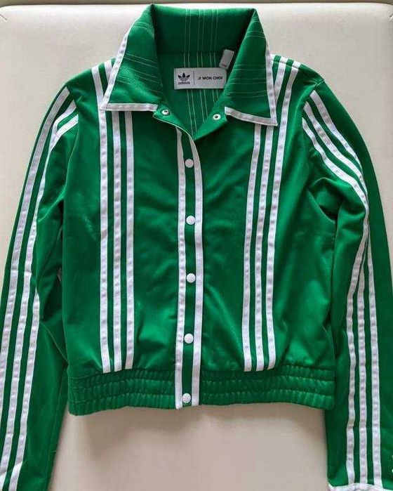 Спортивний костюм Adidas від Ані Трінчер