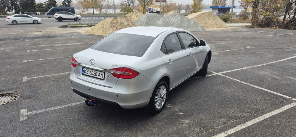 JAC J5 30тис пробега  в новом состоянии!