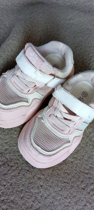 Кросівки тепла весна 22р