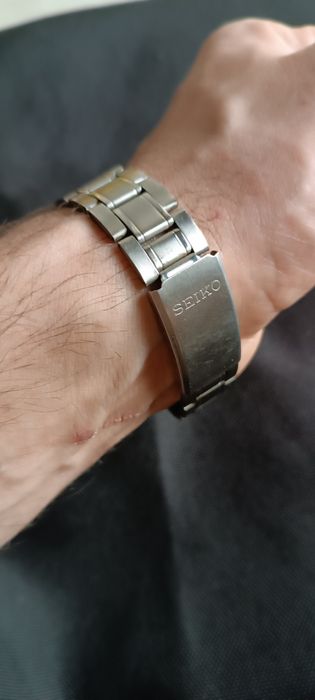 Кварцовий годинник SEIKO