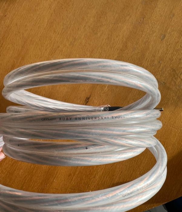 Cabos de som QED RUBY Anniversary Evolution
