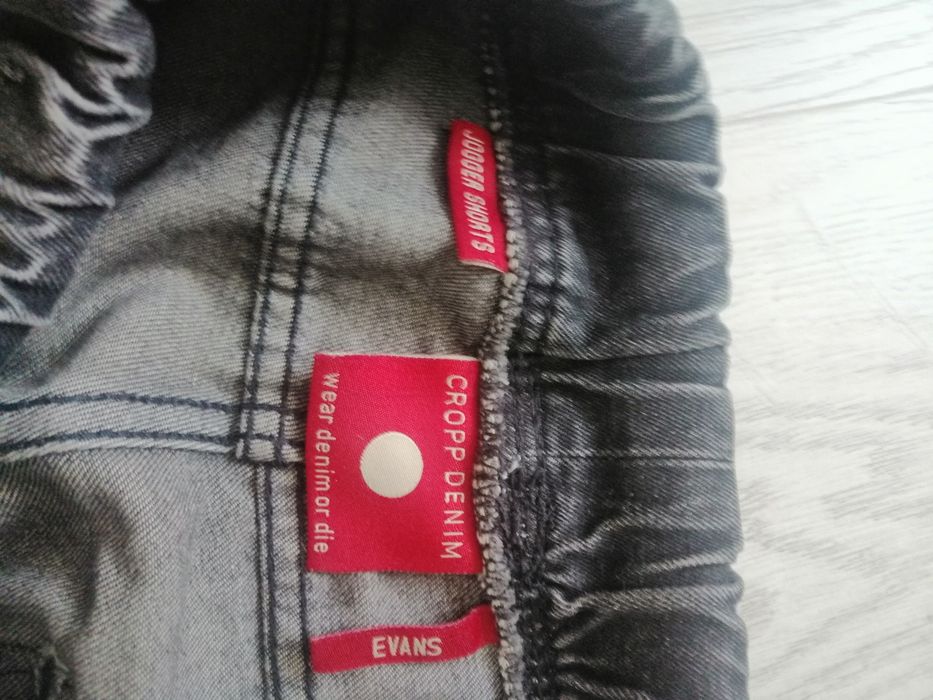 Spodenki męskie krótkie