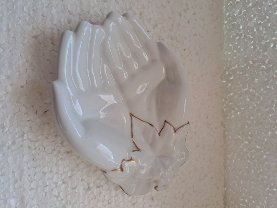 Фарфоровые ладони