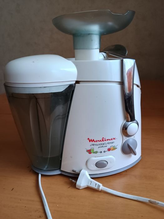 Соковыжималка Moulinex BKA347