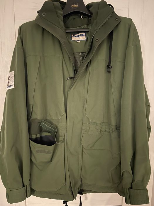 Kurtka oliwkowa trekkingowa Bergans of Norway xl