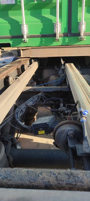 Naczepa podkontenerowa