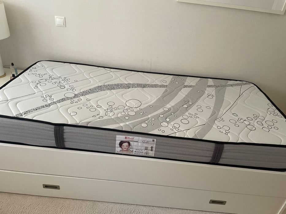 Cama solteiro lacado branco