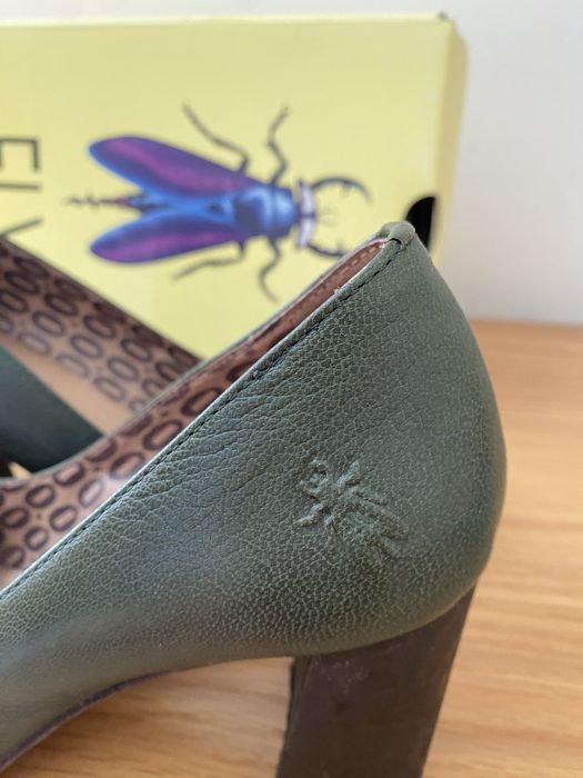 Sapatos verdes Fly London