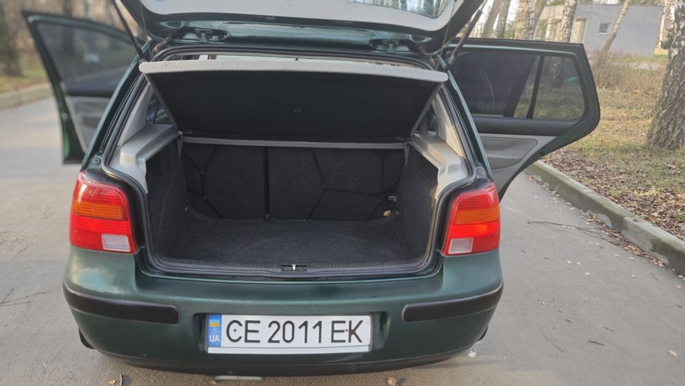 Volkswagen Golf 4, 1.6