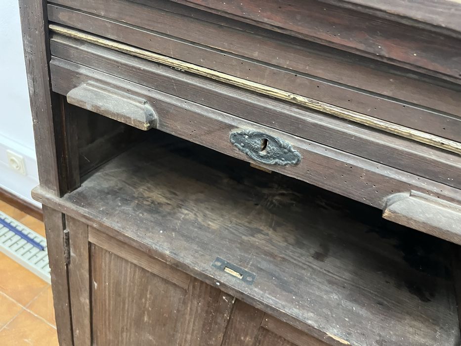 Movel para. Restauro