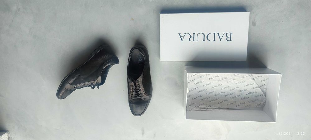 buty marki Badura, numer 42, stan idealny