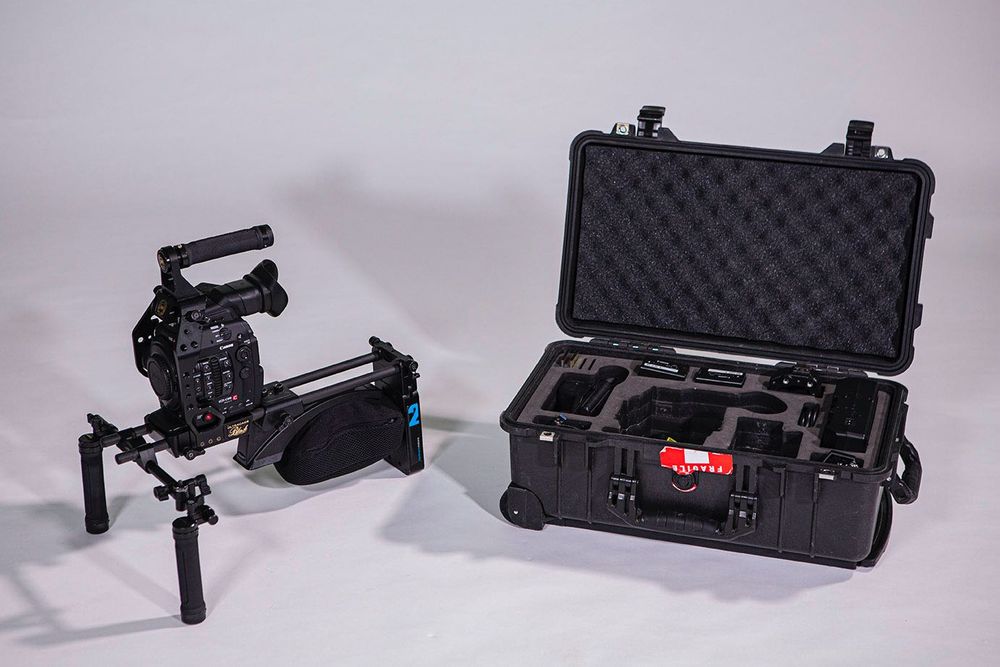 Canon EOS C300 Mark II - Mala Completa