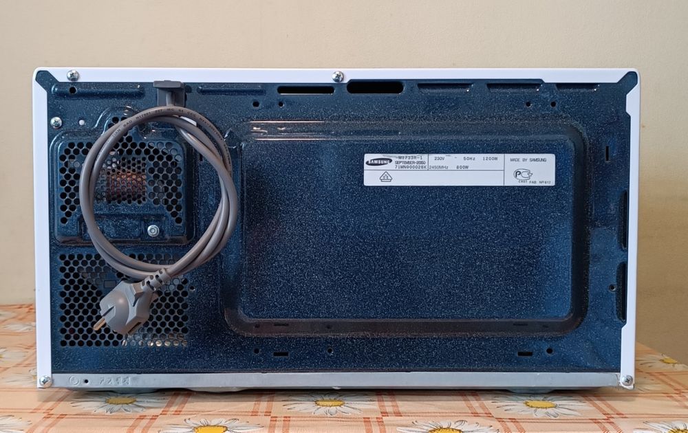 Микроволновка Samsung
