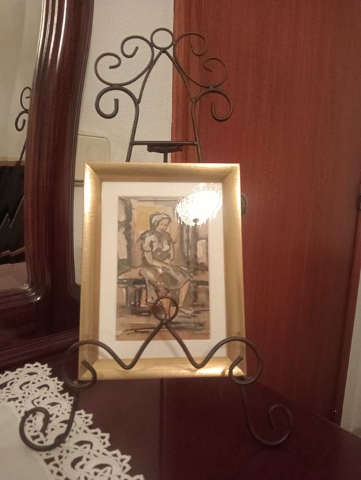 Suporte em metal para pratos, travessas, quadros