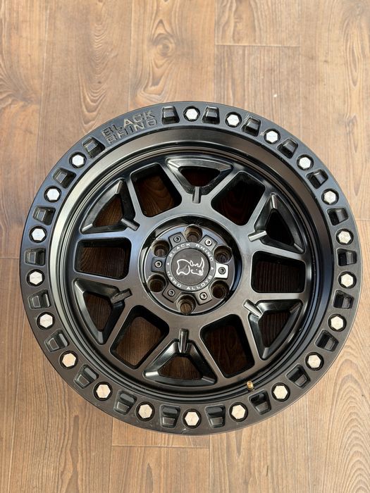 Диски Black RHlNO 6/114/R18