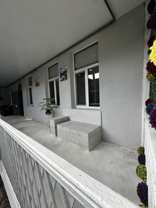 Подобова оренда житла - навпроти спорт комплексу та Жайворонку