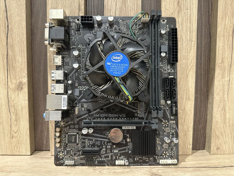 Комплект i3-10100F + Gigabyte H410M S2H V3 Socket 1200 DDR4