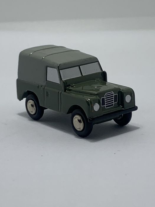 Land Rover lll Schuco Piccolo 1:90