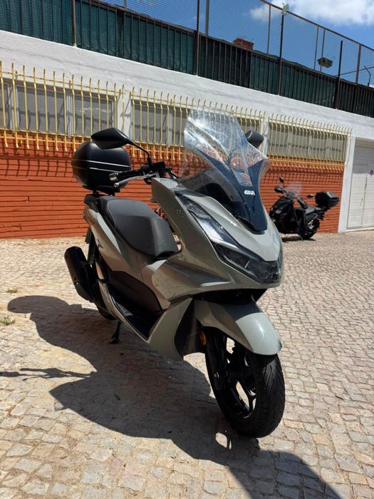 Honda PCX 125 Scooter de 2024