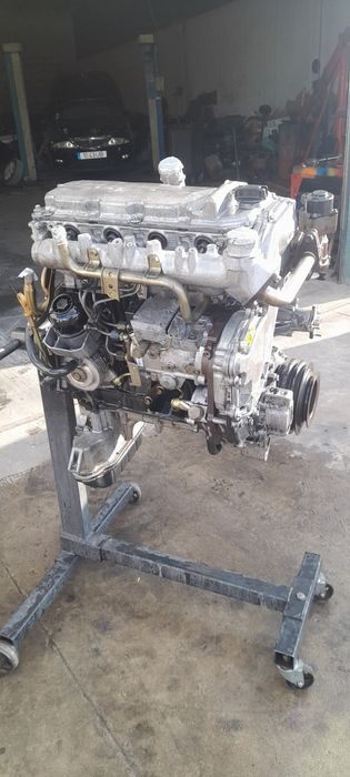 Motor nissan navara yd25