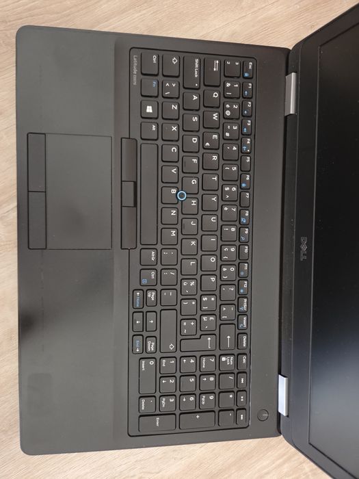 Para peças Dell Latitude E5570 i5 12gb RAM